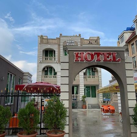Gala Hotel Ureki Exterior foto